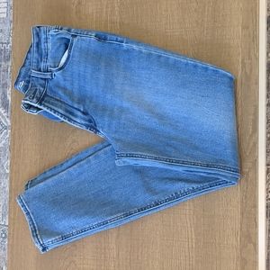 Old Navy size 4 high rise straight jeans